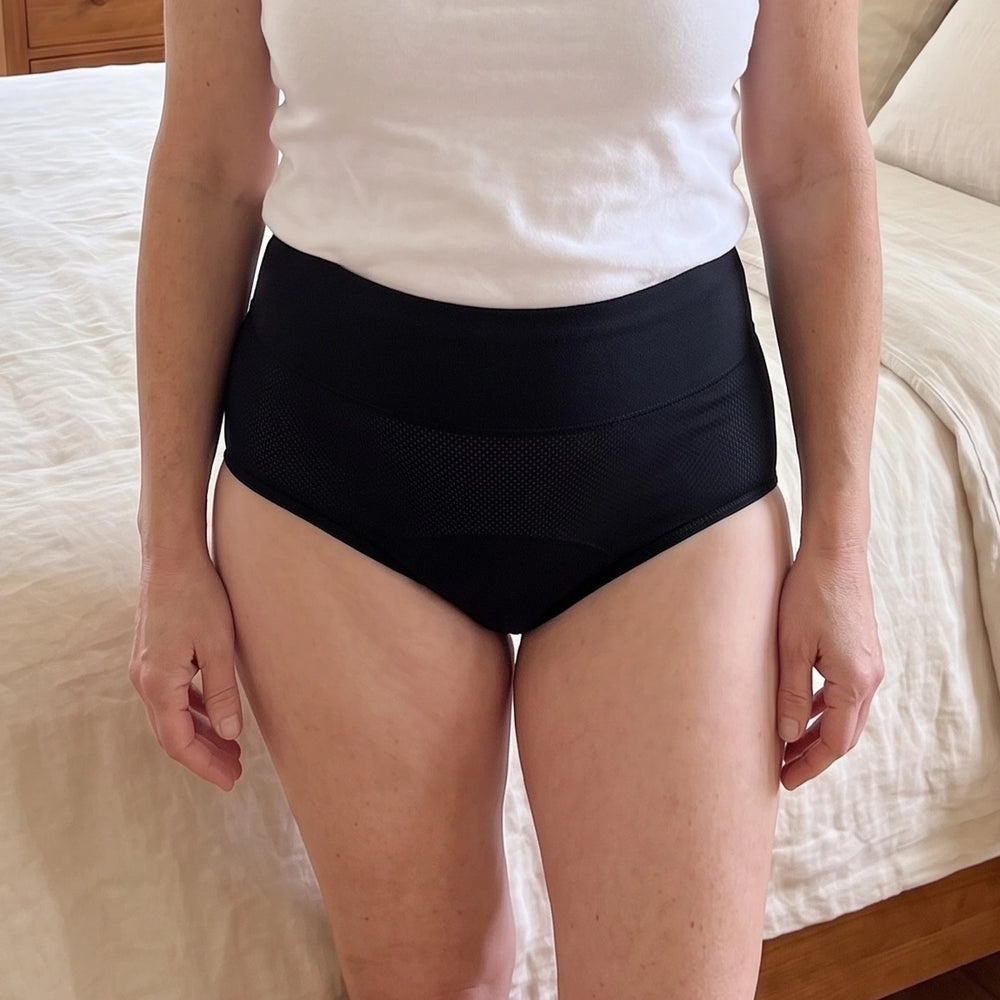 Women's Leakproof Brief 1